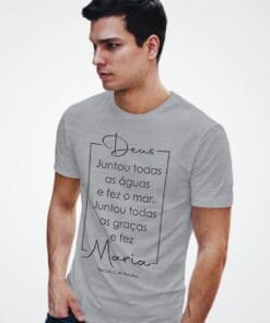 Camiseta Todas as Gracas 6